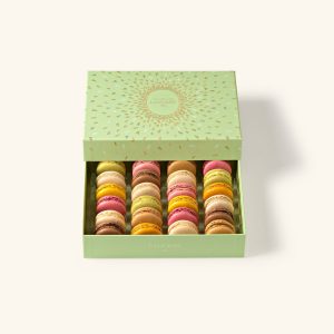 "Fireworks" 24 macarons gift box