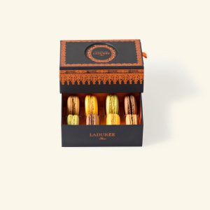 Coffret de 8 macarons "Halloween 2025